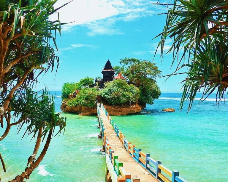 33+ Tempat Wisata Di Bali Gratis
 Background